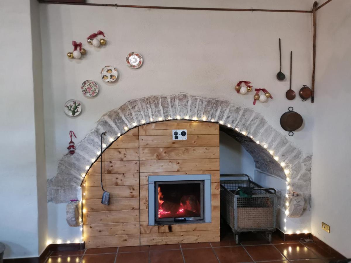 Masseria Tarantini Castel Del Monte  Buitenkant foto